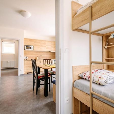 Aura III Apartment Bozi Dar Luaran gambar