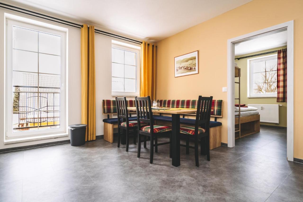 Aura III Apartment Bozi Dar Luaran gambar