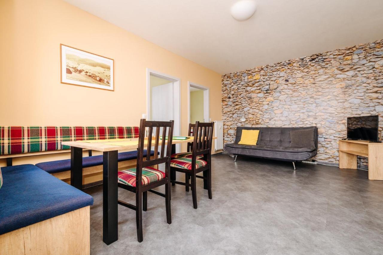 Aura III Apartment Bozi Dar Luaran gambar